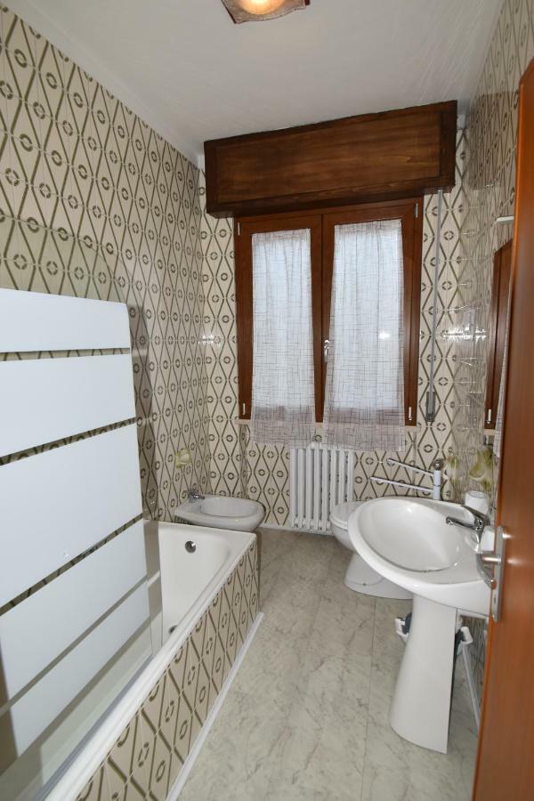 Mem House - Tra Il Lago Di Garda E Verona Castelnuovo del Garda Kültér fotó